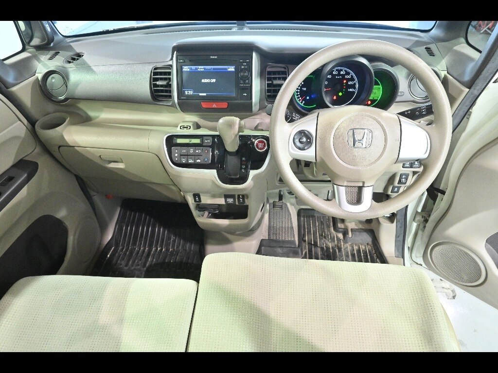 HONDA N-BOX