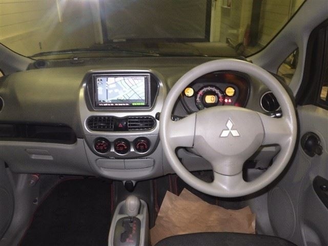 MITSUBISHI I