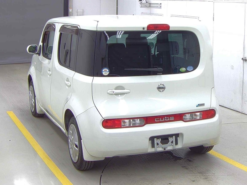 NISSAN CUBE