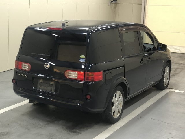 NISSAN LAFESTA