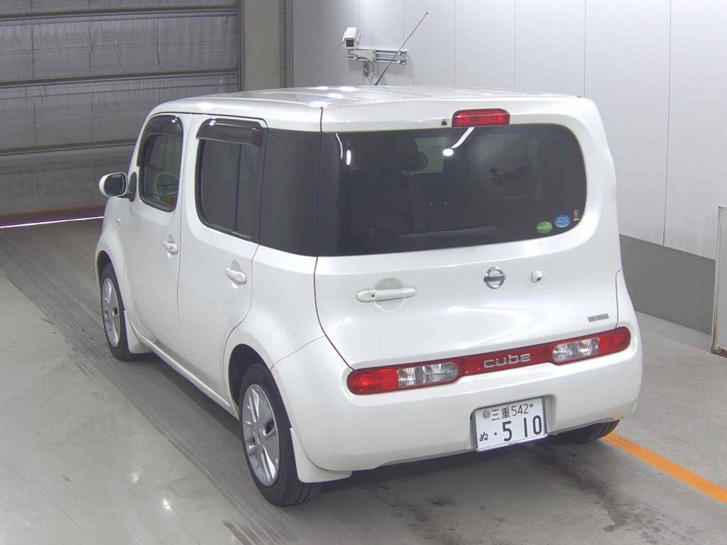 NISSAN CUBE