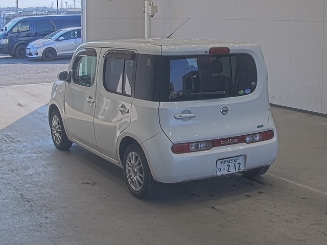 NISSAN CUBE