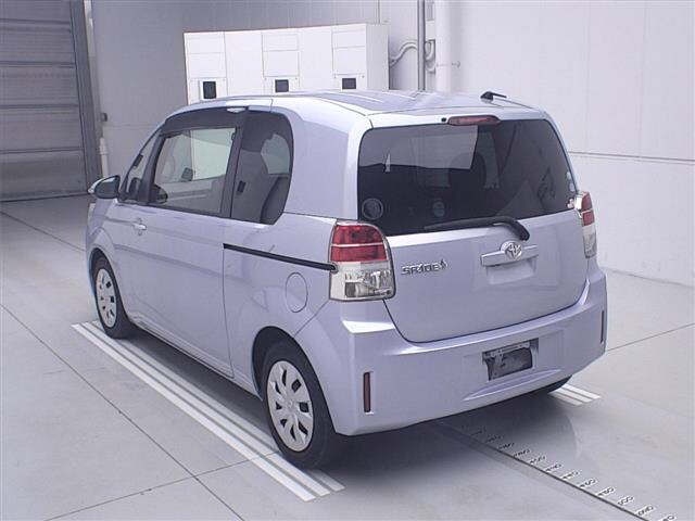 TOYOTA SPADE