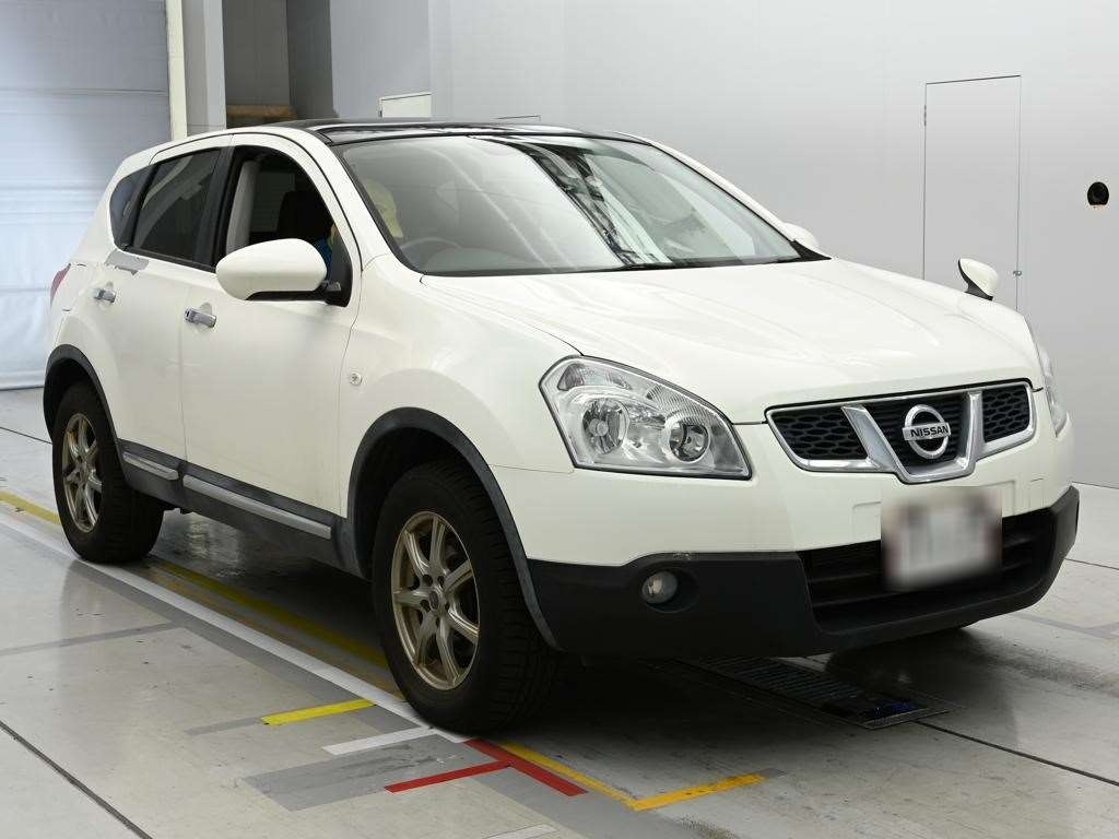 NISSAN DUALIS