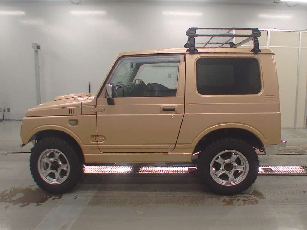 SUZUKI JIMNY