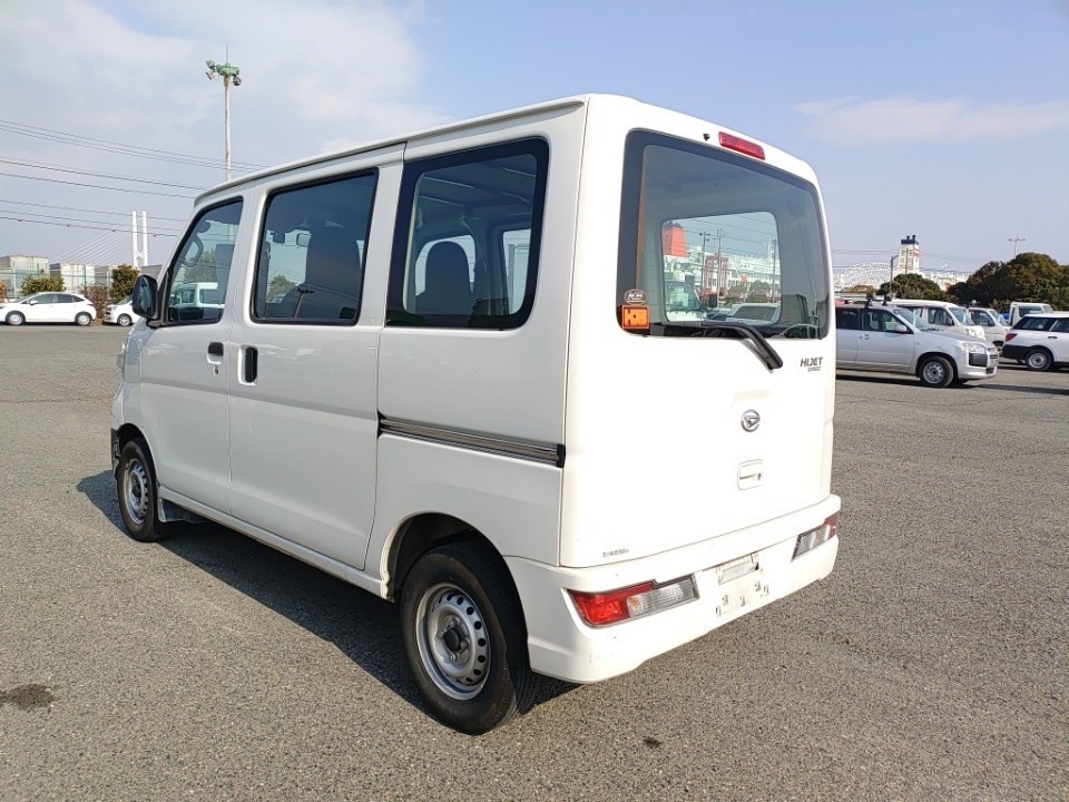DAIHATSU HIJET