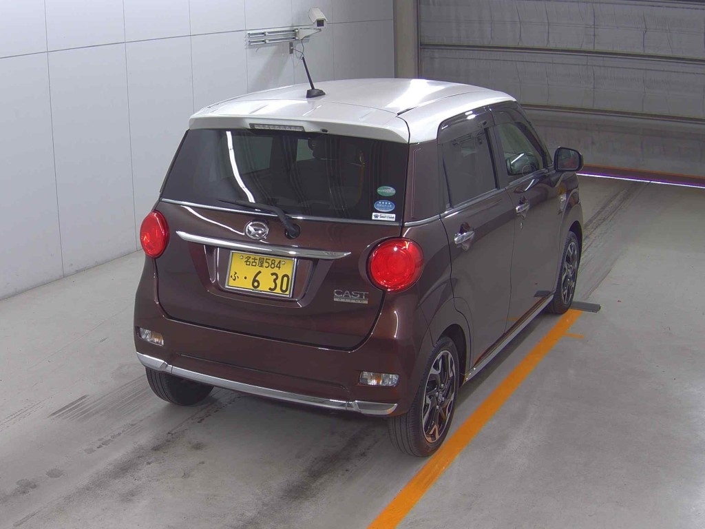 DAIHATSU CAST
