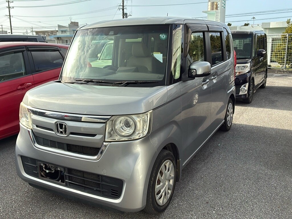 HONDA N-BOX