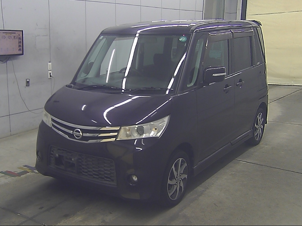 NISSAN ROOX