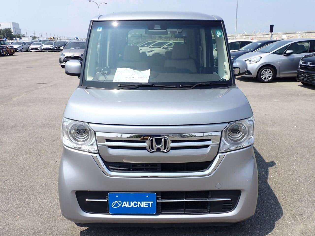 HONDA N-BOX