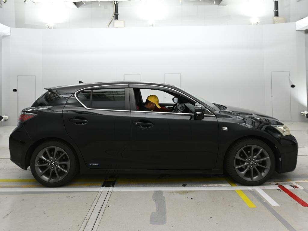 LEXUS CT200H