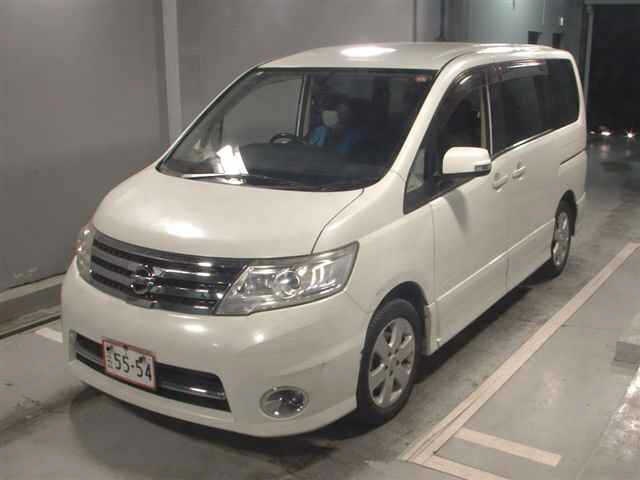NISSAN SERENA