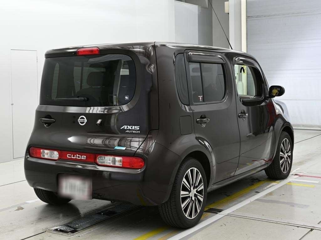NISSAN CUBE