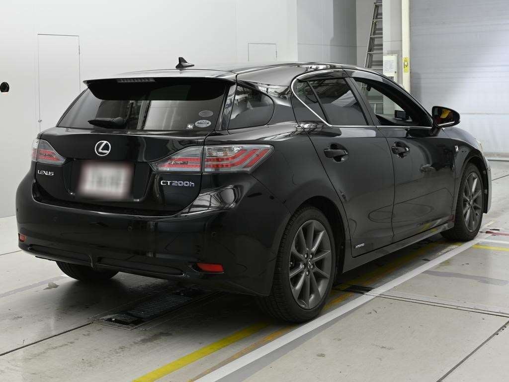 LEXUS CT200H