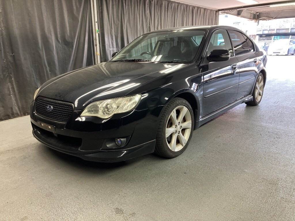 SUBARU LEGACY B4