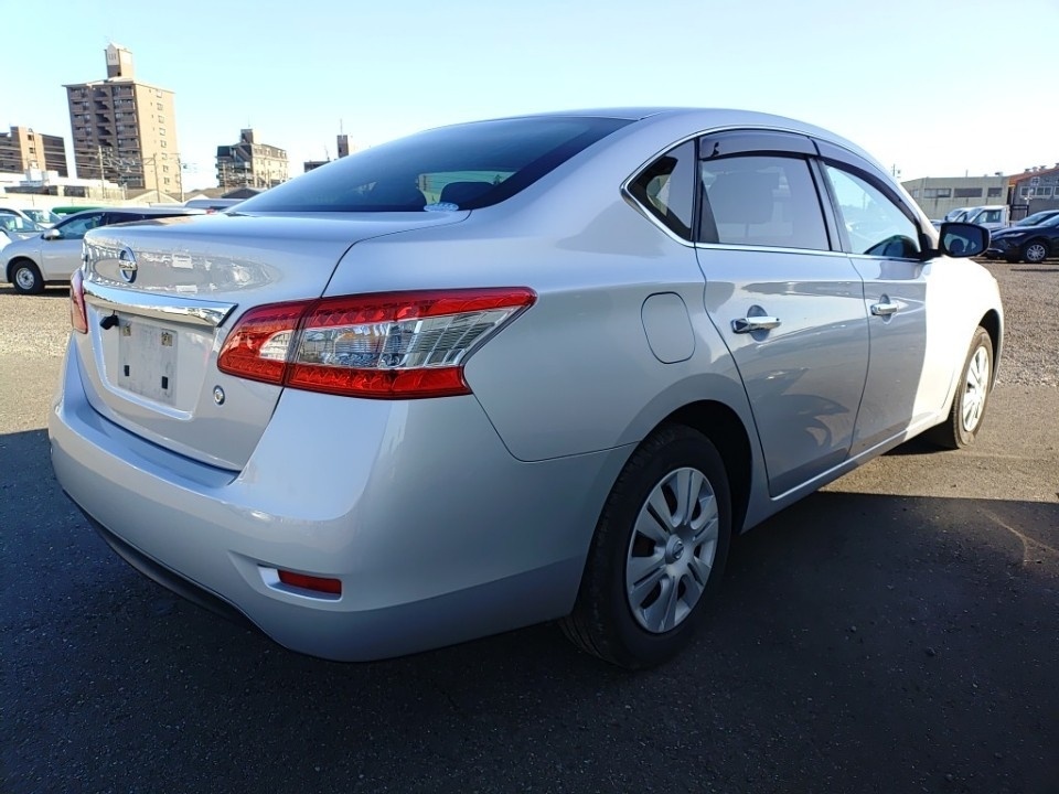 NISSAN SYLPHY