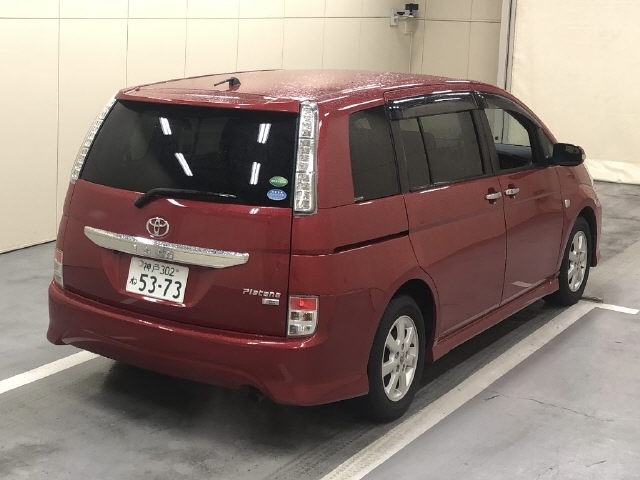 TOYOTA ISIS