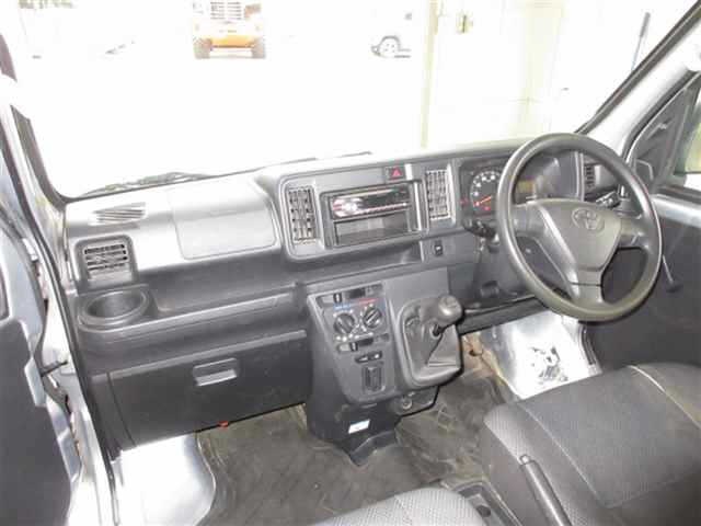 TOYOTA PIXIS VAN