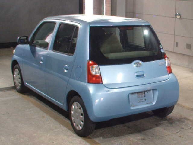 DAIHATSU ESSE