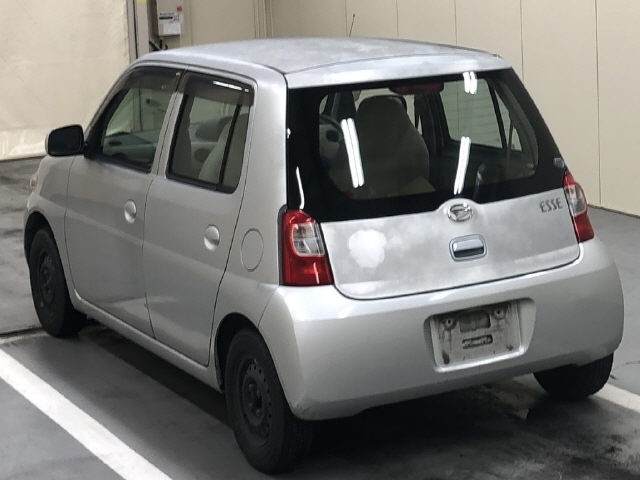 DAIHATSU ESSE