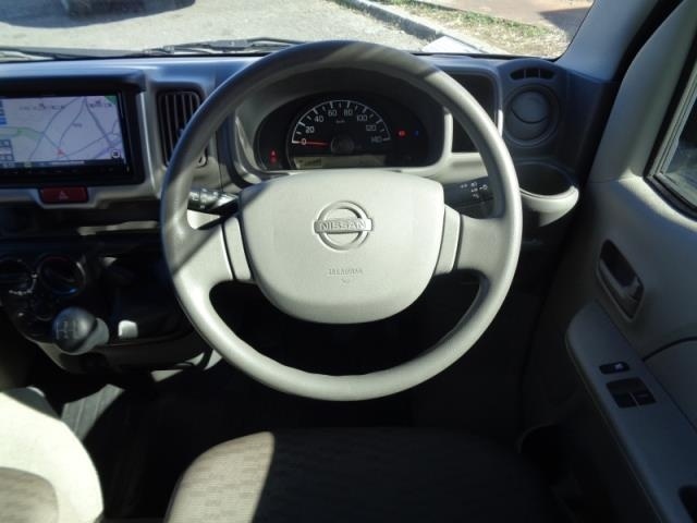 NISSAN NV100 CLIPPER