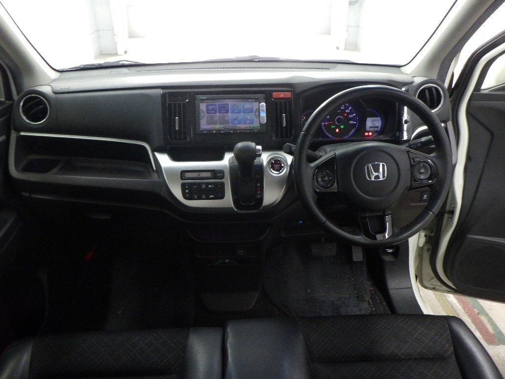 HONDA N-WGN