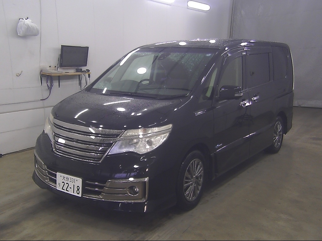 NISSAN SERENA