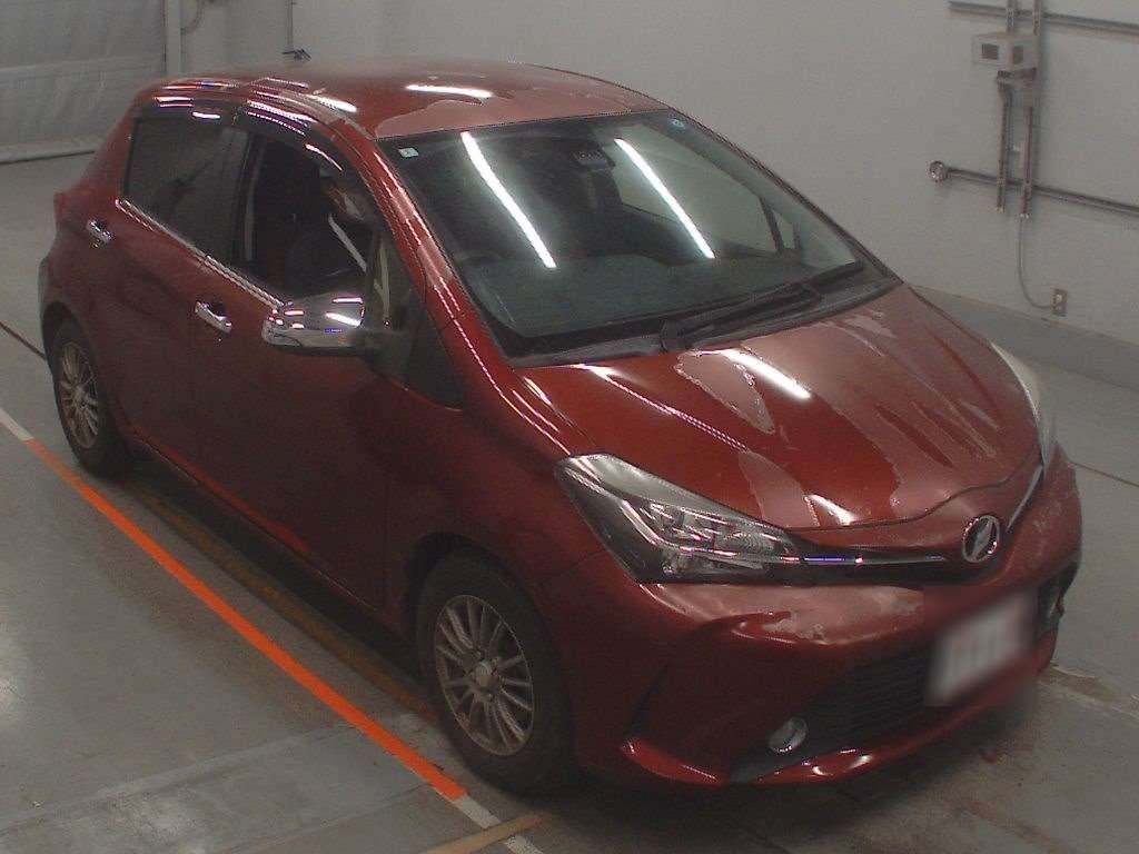 TOYOTA VITZ