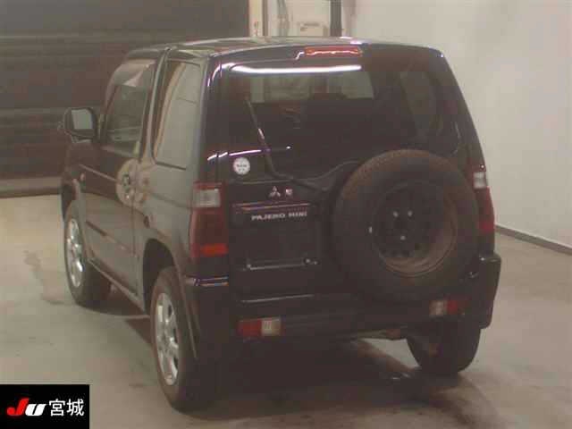 MITSUBISHI PAJERO MINI
