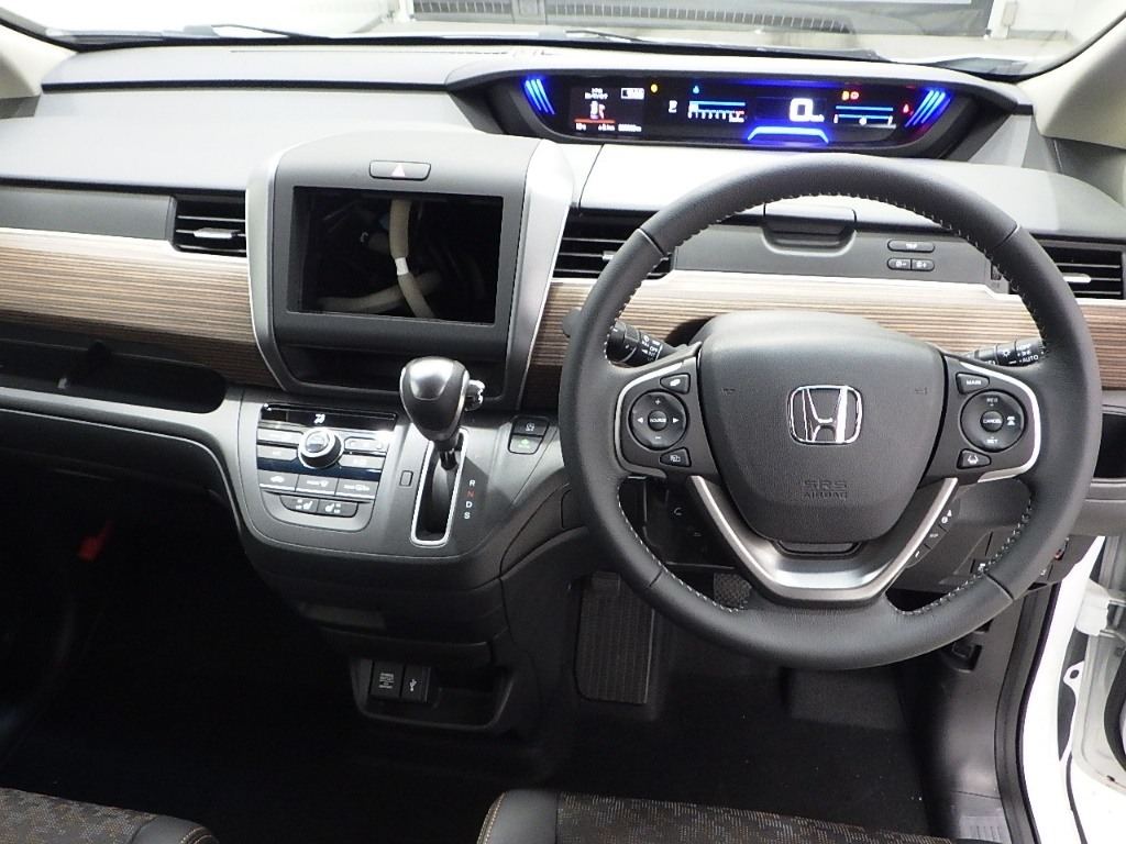 HONDA FREED+