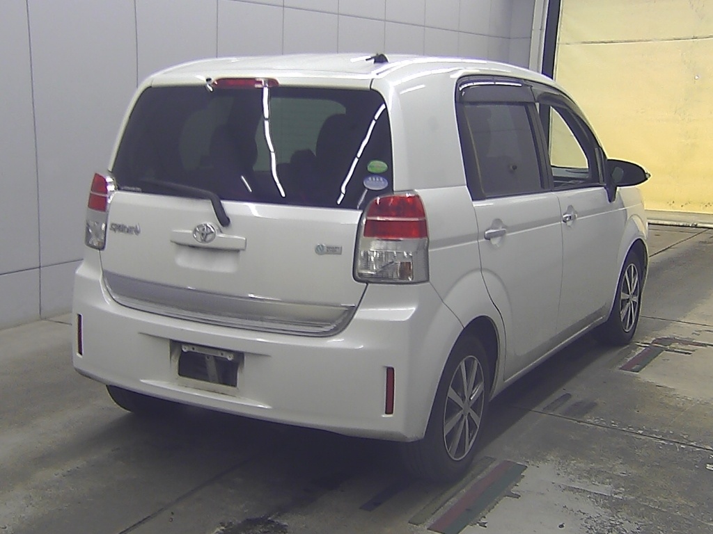 TOYOTA SPADE