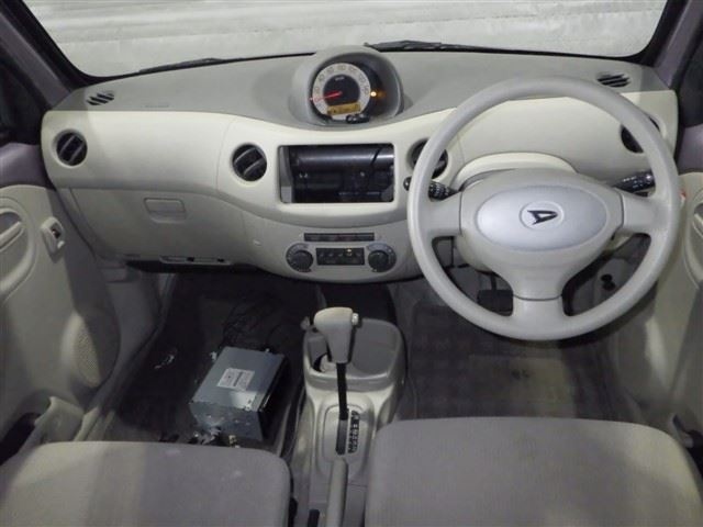 DAIHATSU ESSE