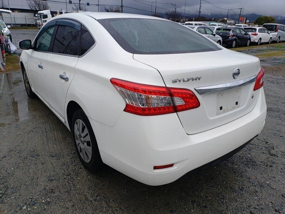 NISSAN SYLPHY