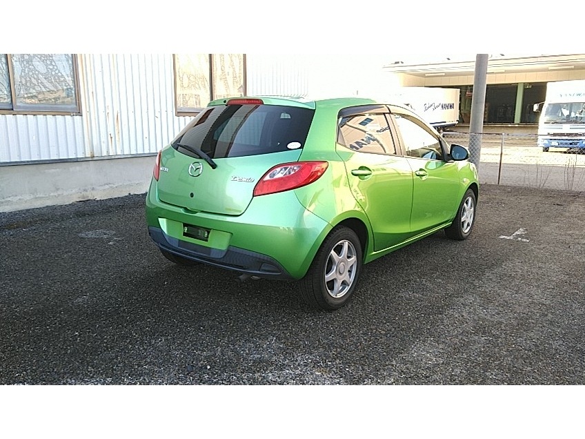 MAZDA DEMIO