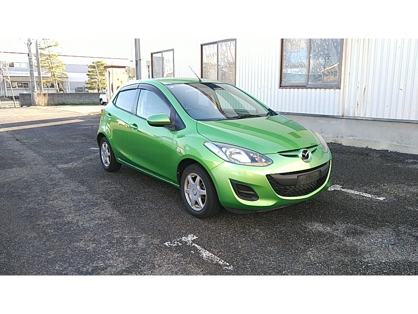 MAZDA DEMIO