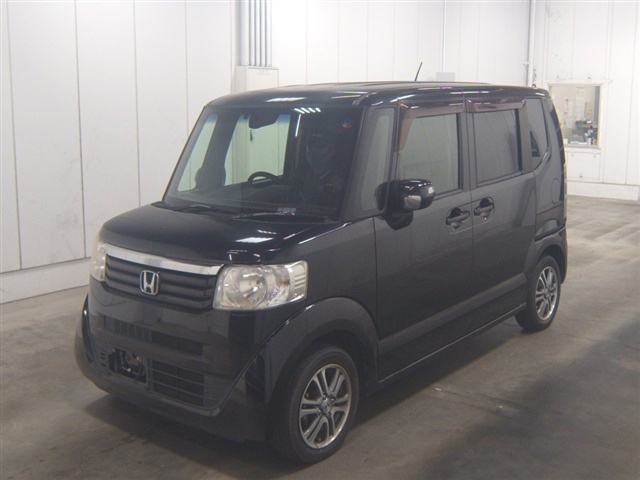 HONDA N-BOX
