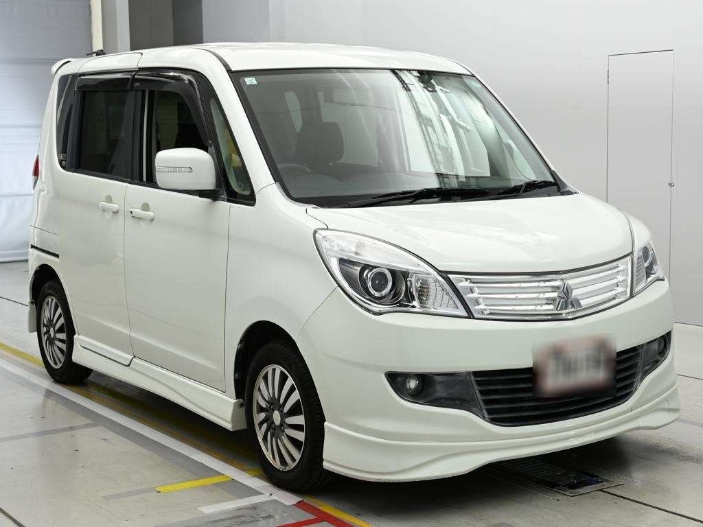 MITSUBISHI DELICA D:2