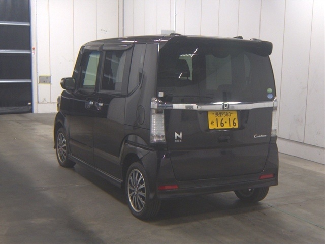 HONDA N-BOX