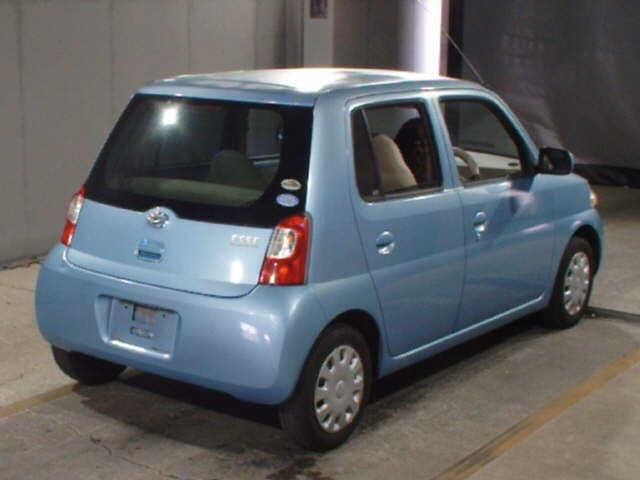 DAIHATSU ESSE