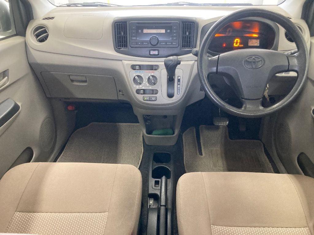 TOYOTA PIXIS EPOCH