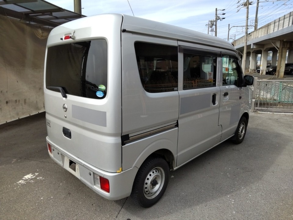 NISSAN NV100 CLIPPER