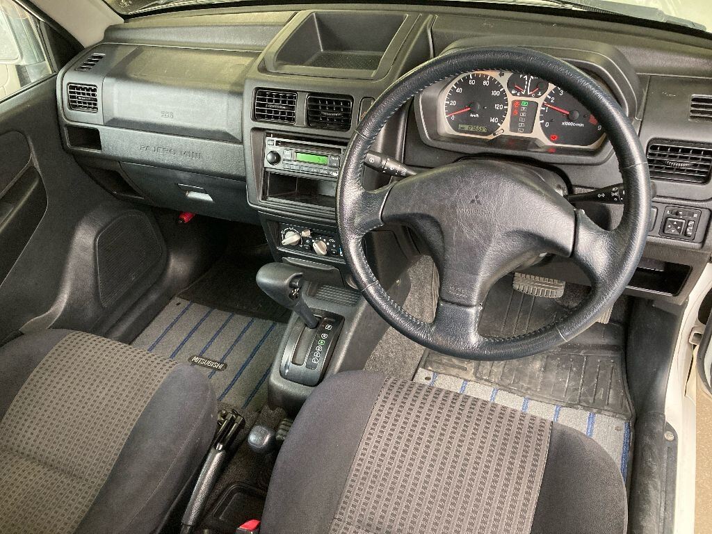 MITSUBISHI PAJERO MINI