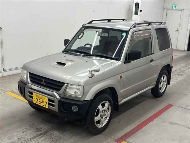 MITSUBISHI PAJERO MINI