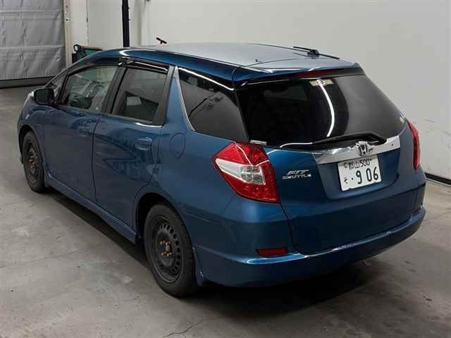HONDA FIT SHUTTLE