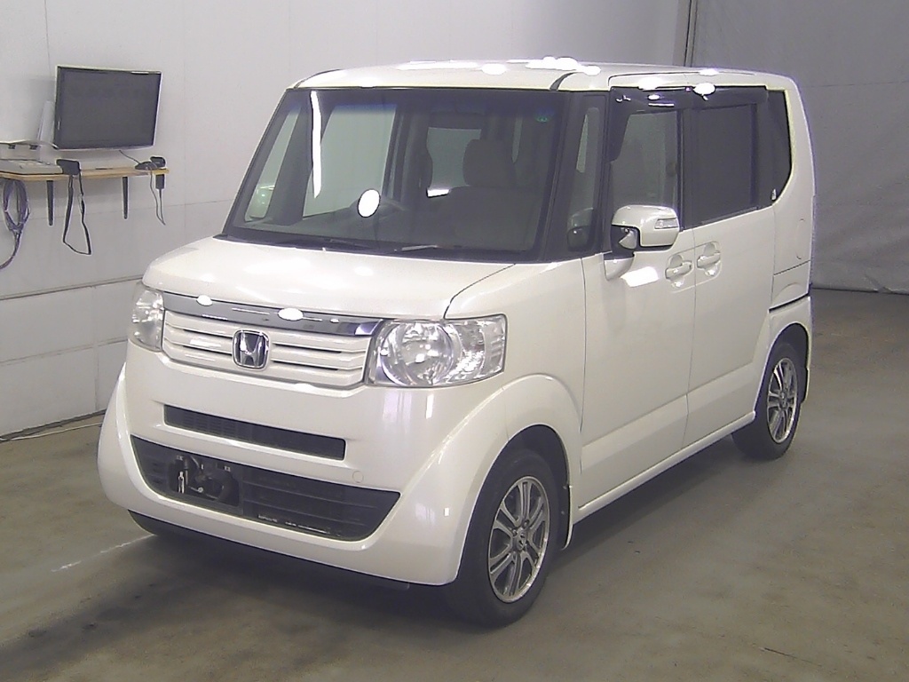 HONDA N-BOX