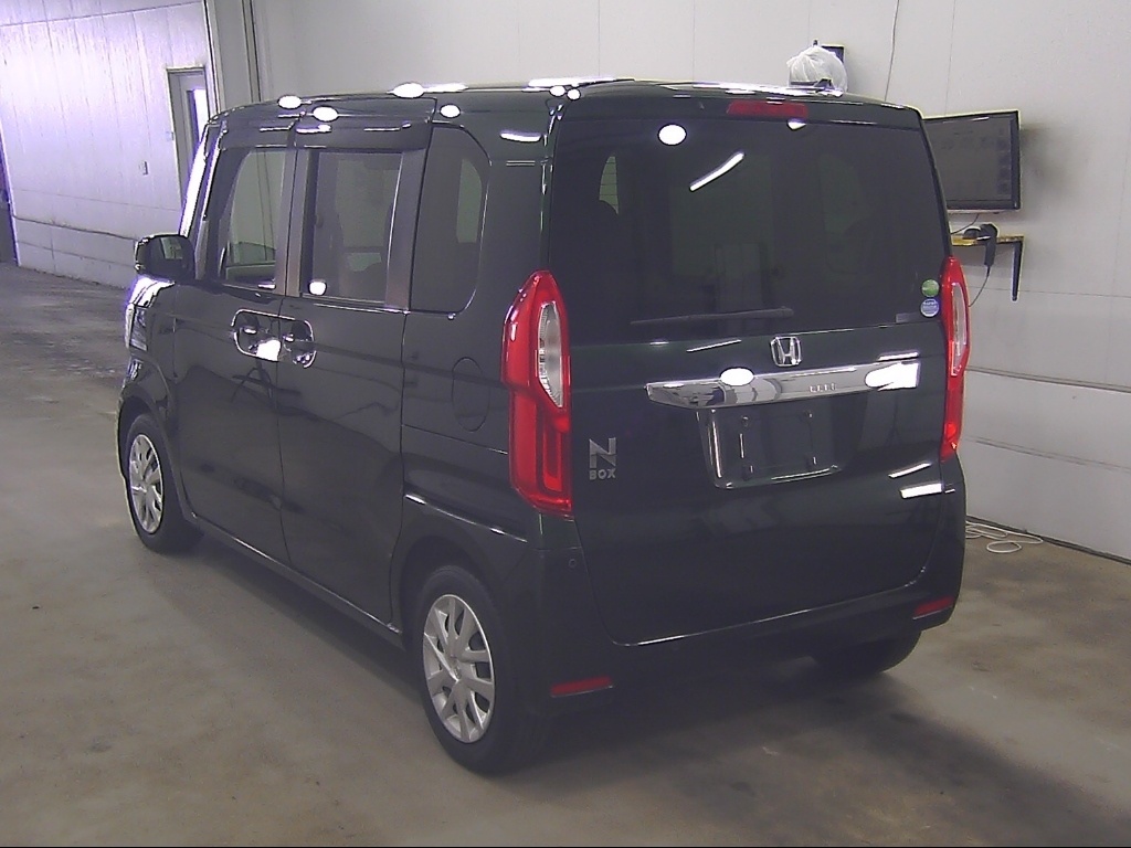HONDA N-BOX