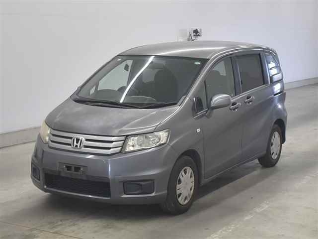 HONDA FREED SPIKE