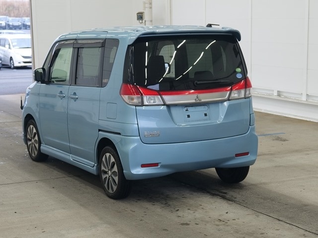 MITSUBISHI DELICA D:2