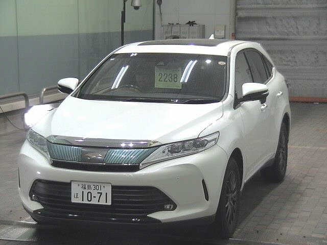 TOYOTA HARRIER