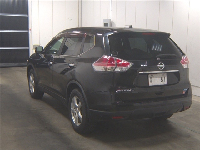 NISSAN X-TRAIL
